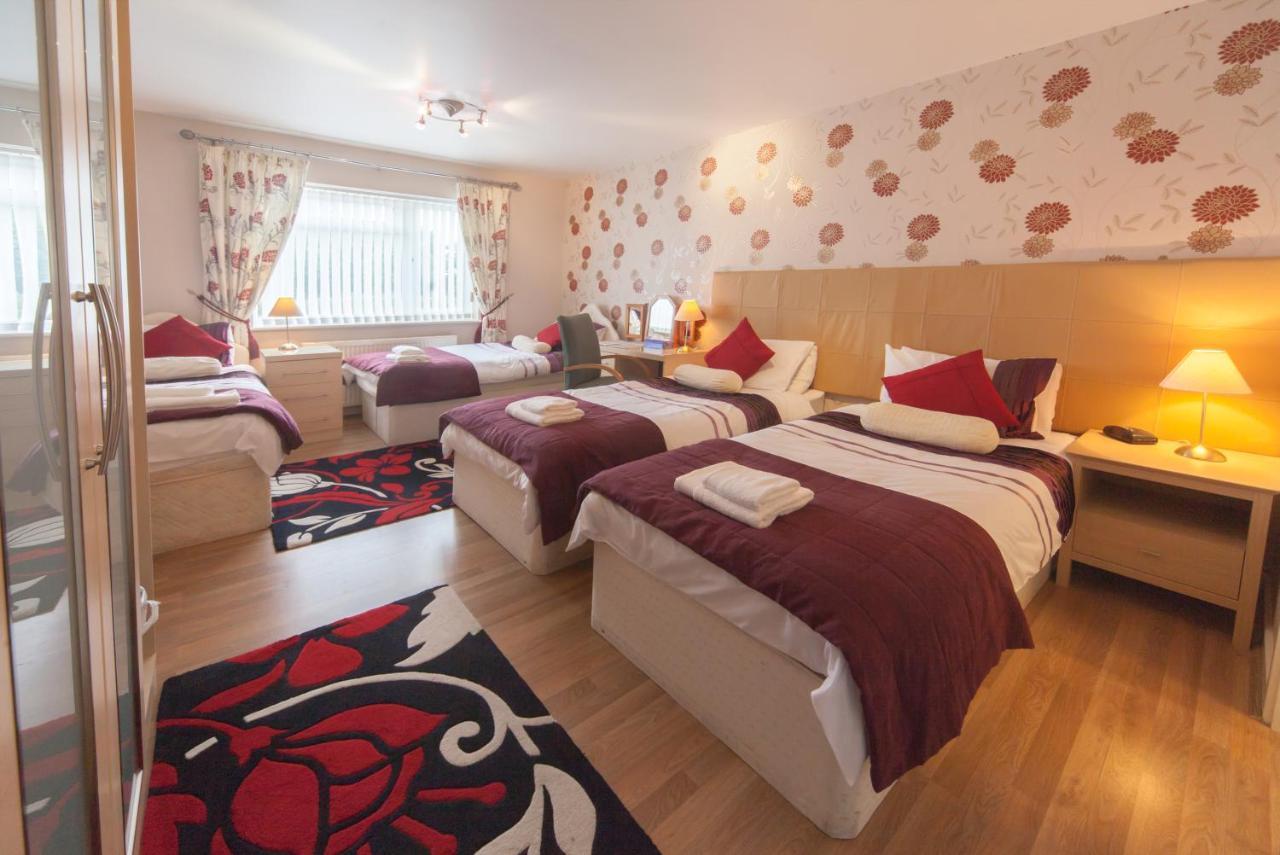Wyngate Guest House Great Meols ภายนอก รูปภาพ