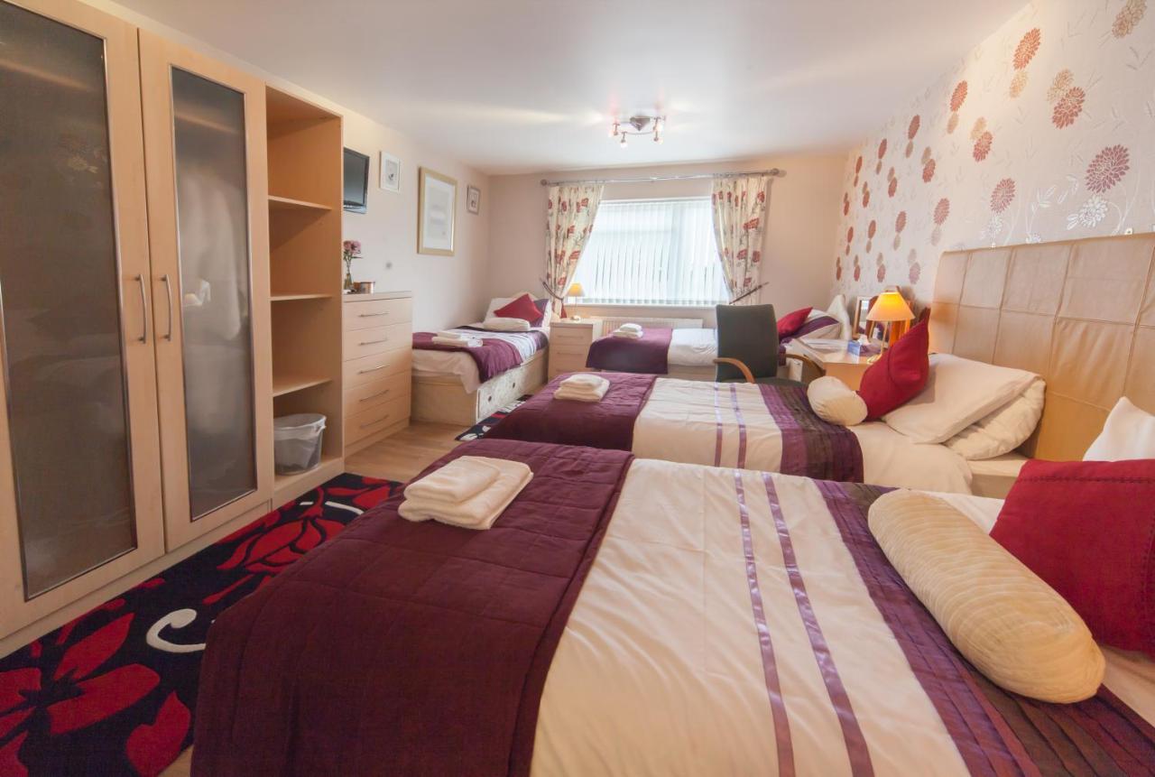 Wyngate Guest House Great Meols ภายนอก รูปภาพ