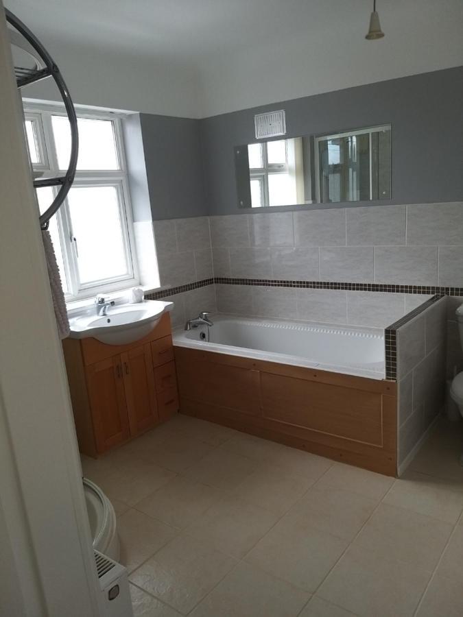 Wyngate Guest House Great Meols ภายนอก รูปภาพ