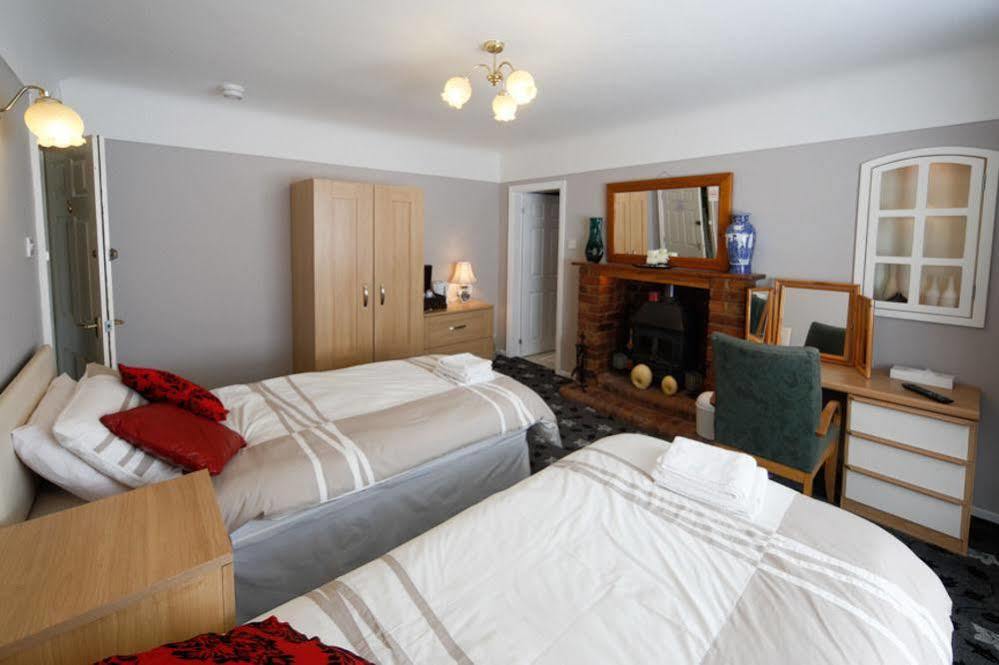 Wyngate Guest House Great Meols ภายนอก รูปภาพ