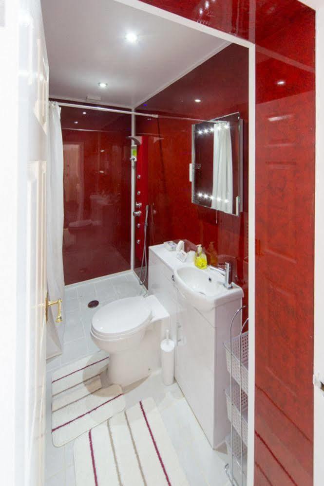 Wyngate Guest House Great Meols ภายนอก รูปภาพ